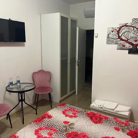 בית הארחה Katrin Luxury