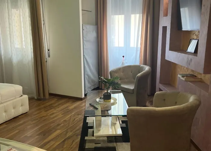 بيت ضيافة Katrin Luxury فيرونا